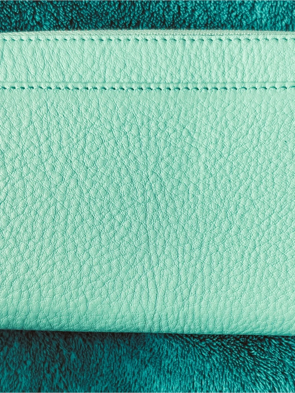 kate spade Berkshire Road Freshair Mint Zip-Around Wallet NWT